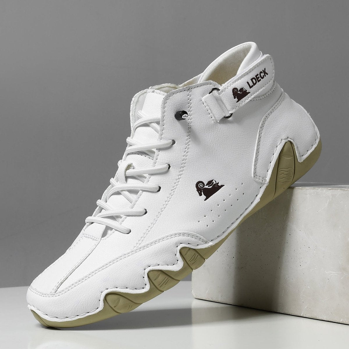 AQUASTEADY – Waterproof, breathable orthopedic shoes for unmatched comfort