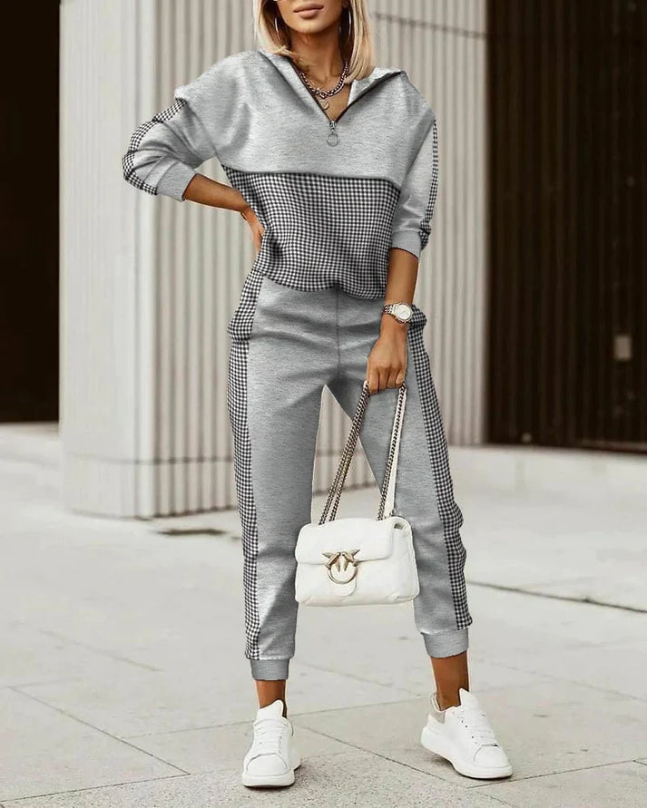 Comfortable and Modern Tracksuit for Women