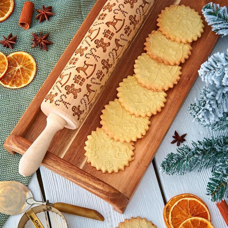 Embossed Wooden Rolling Pin for Christmas Cookies and Pastries