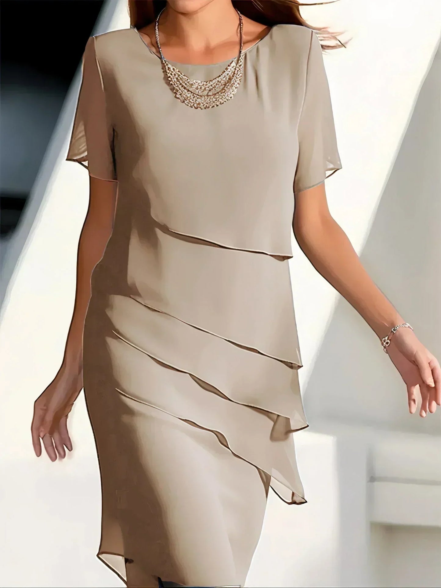 Hannah - Elegant Slimming Dress