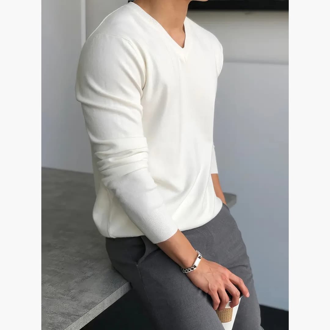 Men's Stylish Long-Sleeve V-Neck Sweater