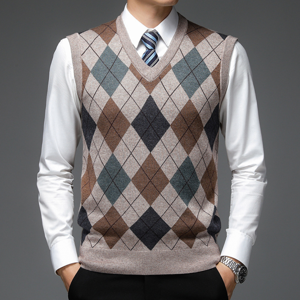 Men's Sweater Vest with Stylish Argyle Pattern - Felix
