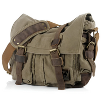 Spacious Men's Canvas Crossbody - UrbanTrail