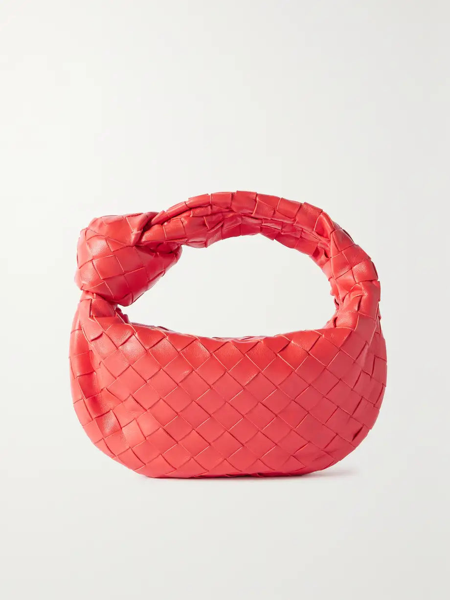Stylish companion for every moment