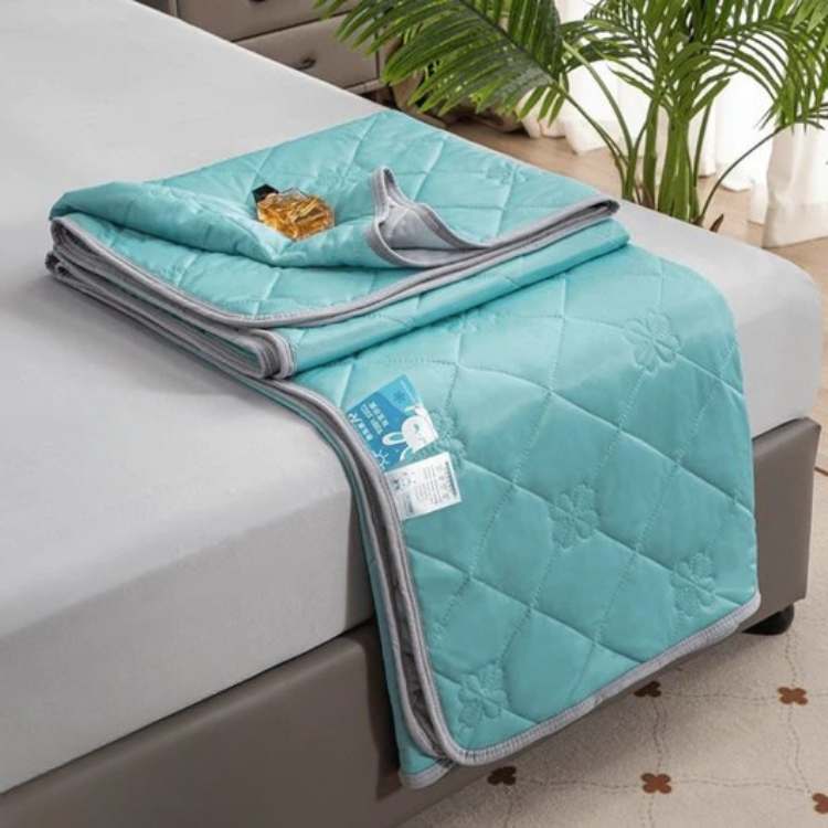 Summer Breeze Cooling Blanket