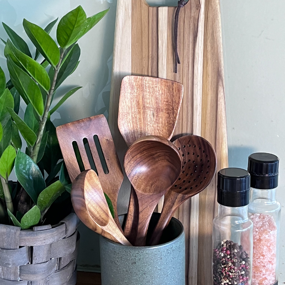 Walnut Kitchen Utensil Set (5 Pieces)