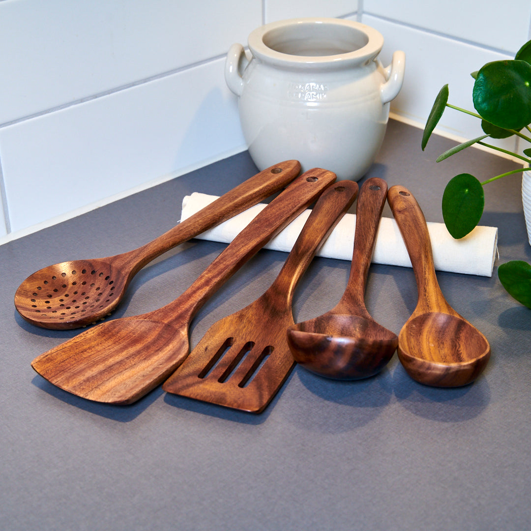 Walnut Kitchen Utensil Set (5 Pieces)