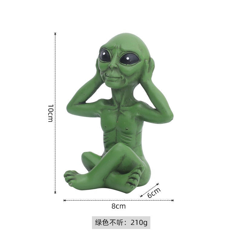 Wearclo | Alien Statue made of Resin for Garden & Outdoor Area