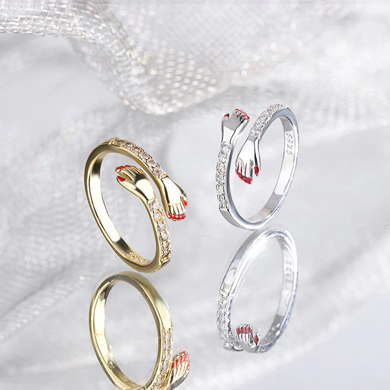 Wearclo | Best Gift - Hug Ring