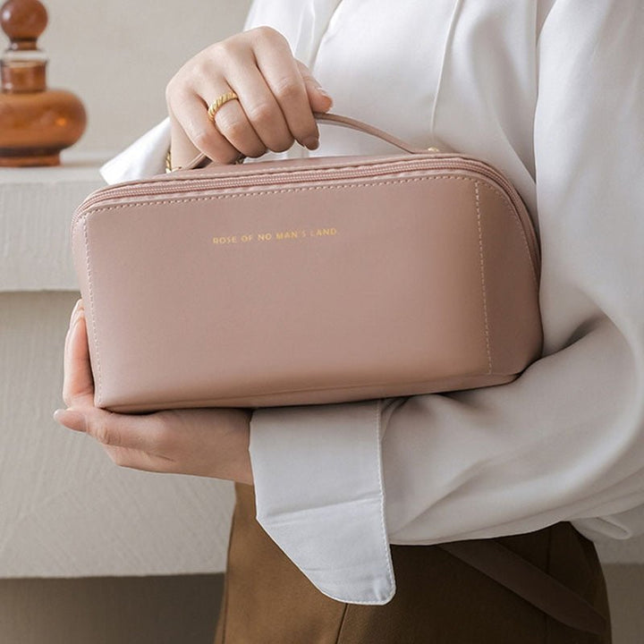 Wearclo | Cosmetic Bag | Elegant and Spacious | Practical Storage