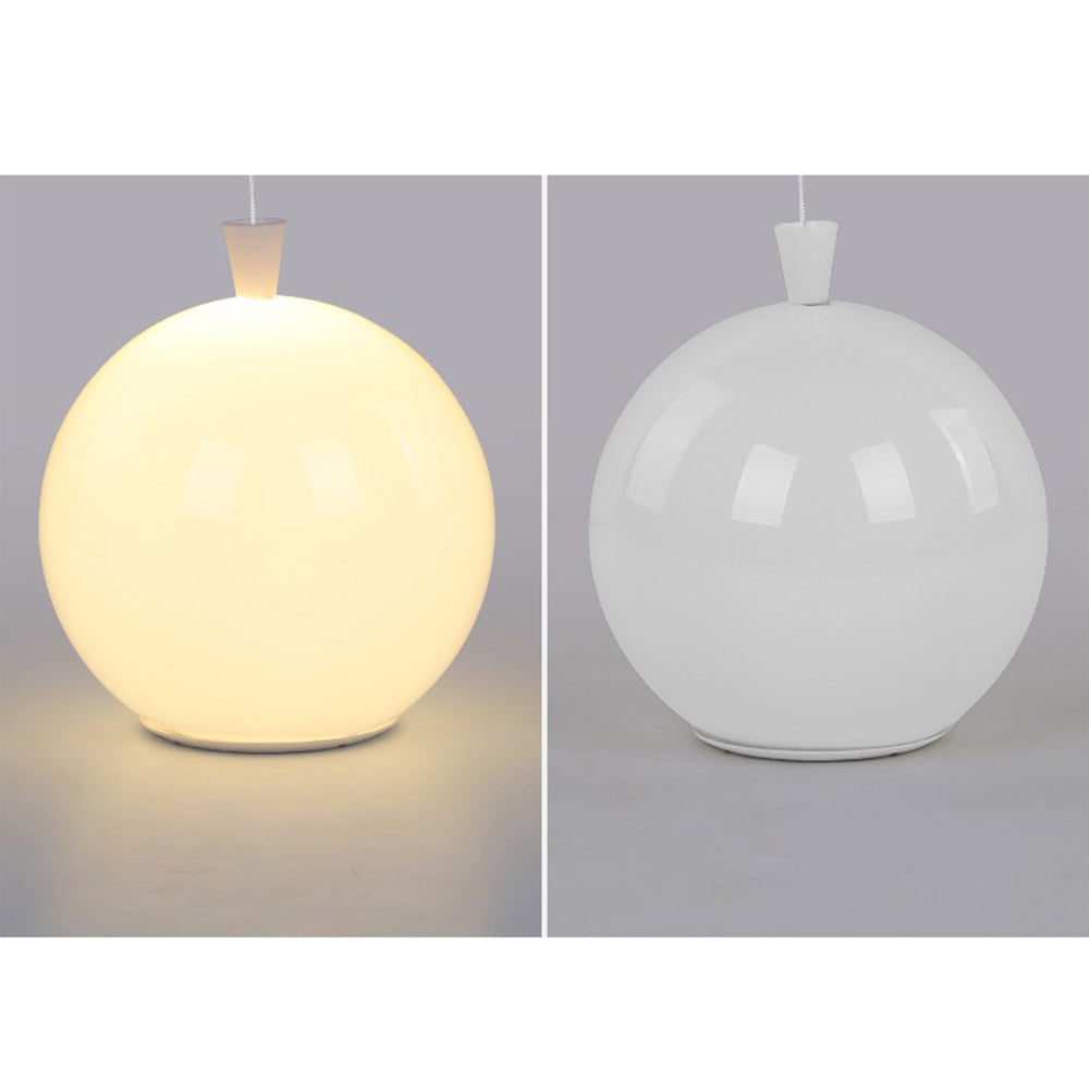 Wearclo | Globe LED Ceiling Light