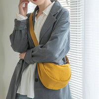 Wearclo | Women's Versatile Crescent Shoulder Bag
