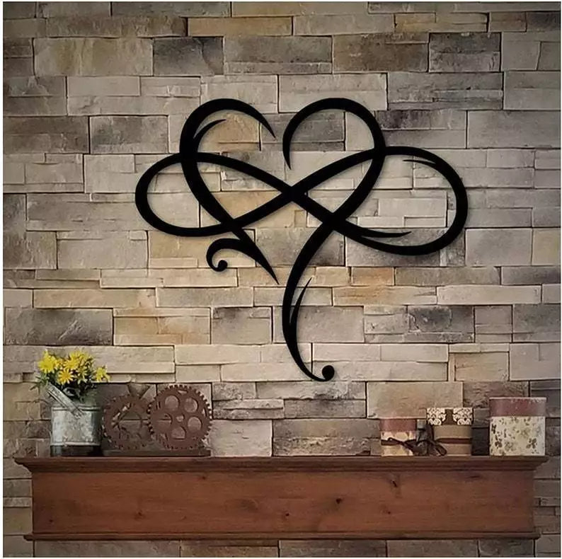 Wearclo | Heart Infinity Wall Decor