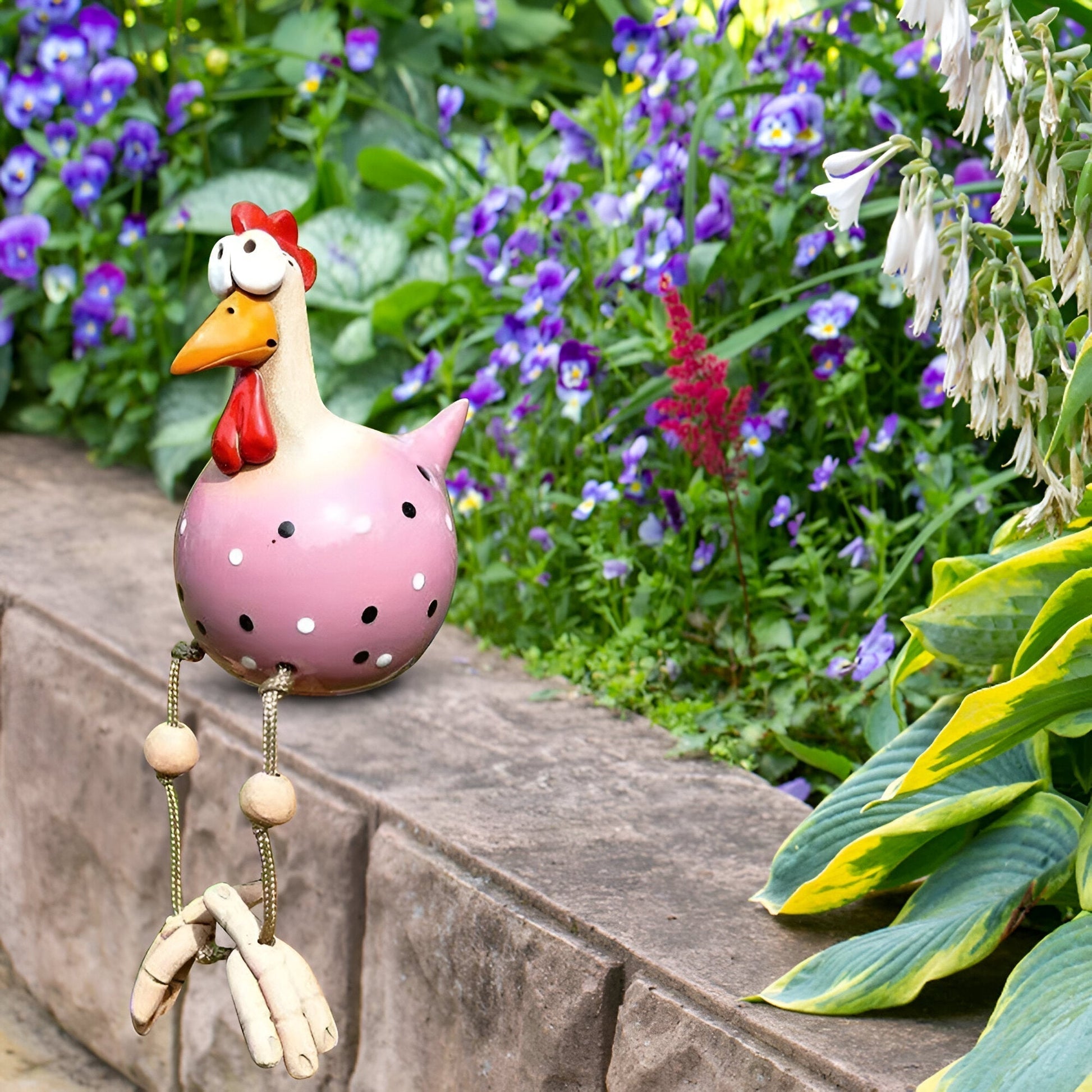 Wearclo | Large-Eyed Chicken Statue - Weatherproof Resin Craft - Rooster Garden Statue
