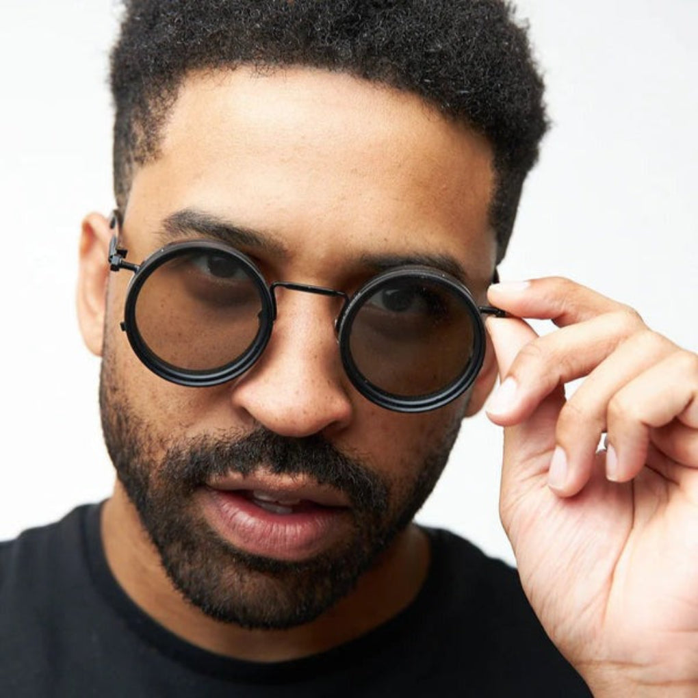 Wearclo | Men's Round Sunglasses with Adjustable Tint