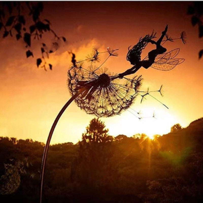 Wearclo | Perfect Wonderland Garden Decoration - The Naughty Spirits Are Dancing