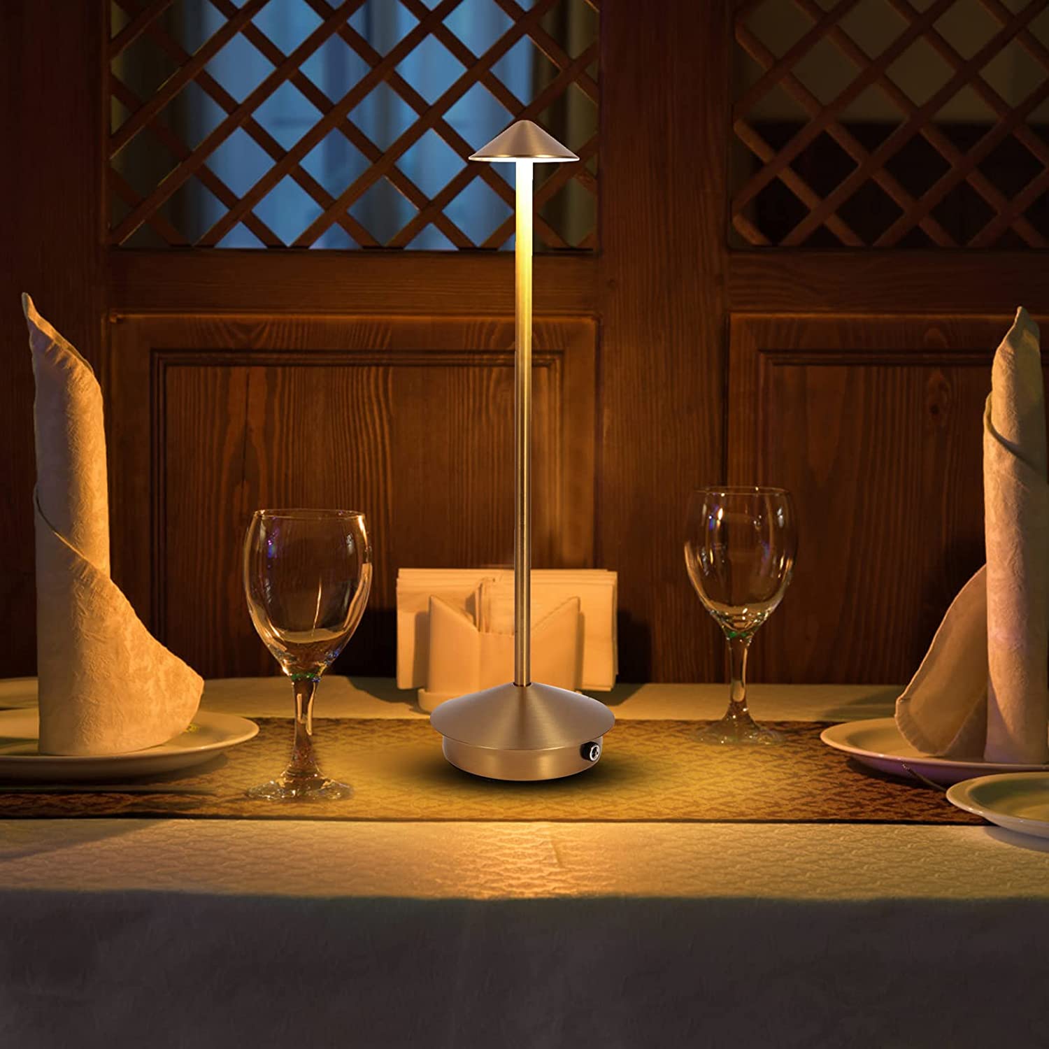 Wearclo | Portable Table Lamp - Cordless Lamp with Dimmable Pina Pro Inspiration
