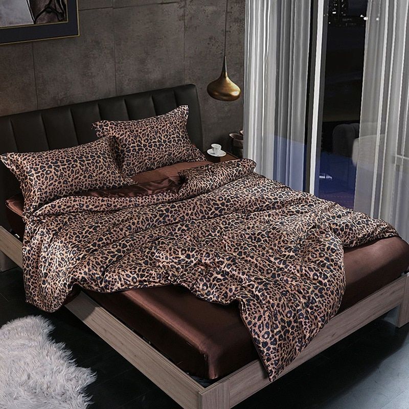 Wearclo | Satin Duvet Cover Set Smooth & Silky