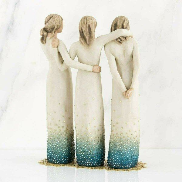 Wearclo | Sisters Figurine made of Resin