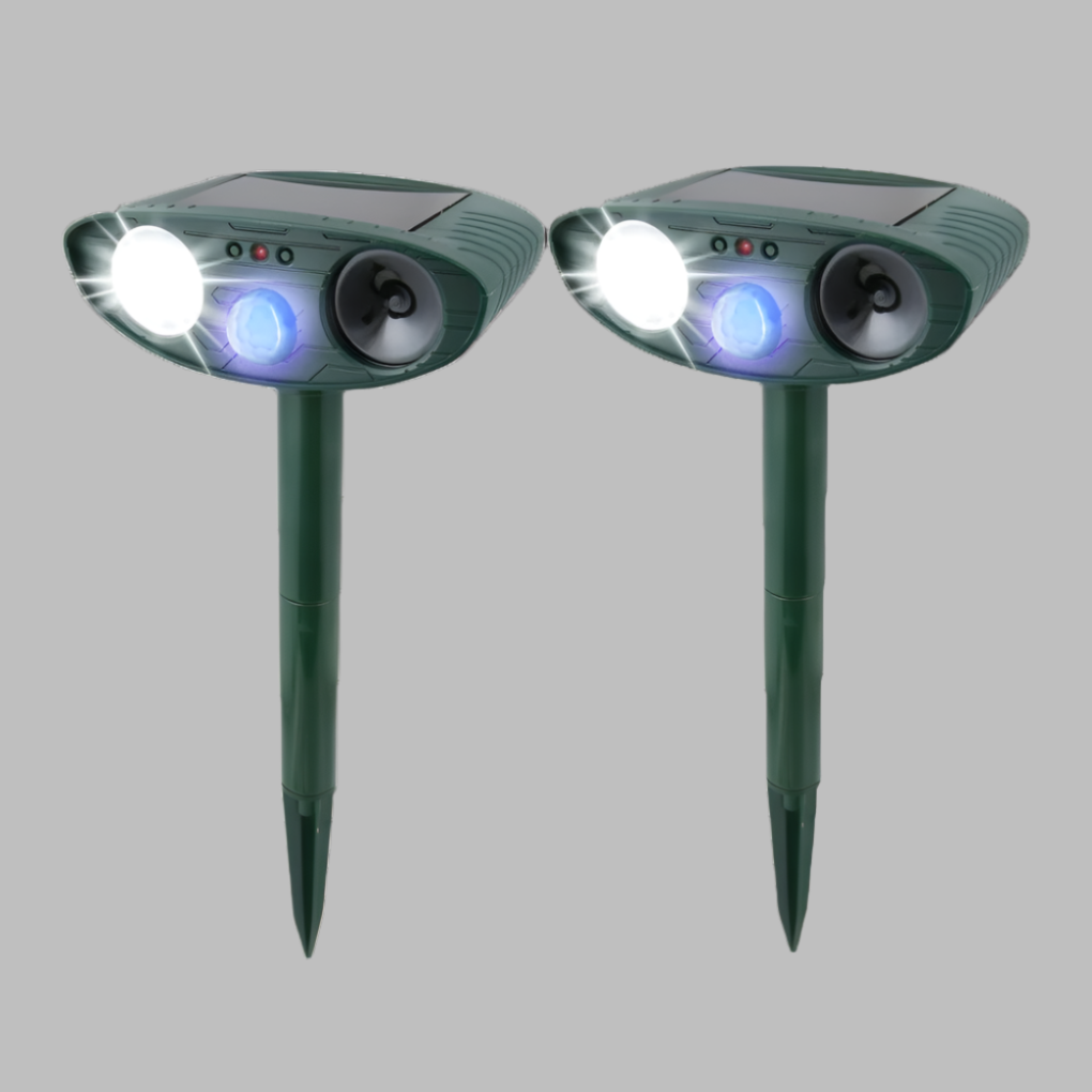 Wearclo | Solar Ultrasonic Pest Repeller with Flashing LED