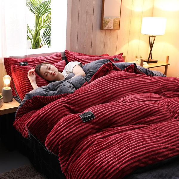 Wearclo | Thickened Corduroy Velvet Bedding Set