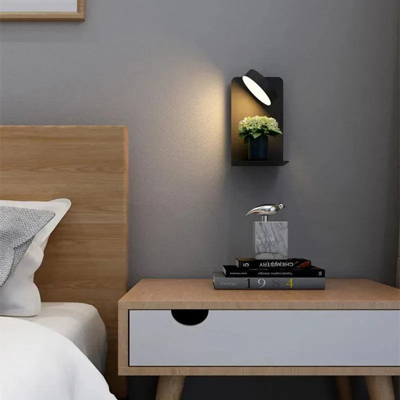 Wearclo | Wall Lamp with Charging Shelf - Adjustable