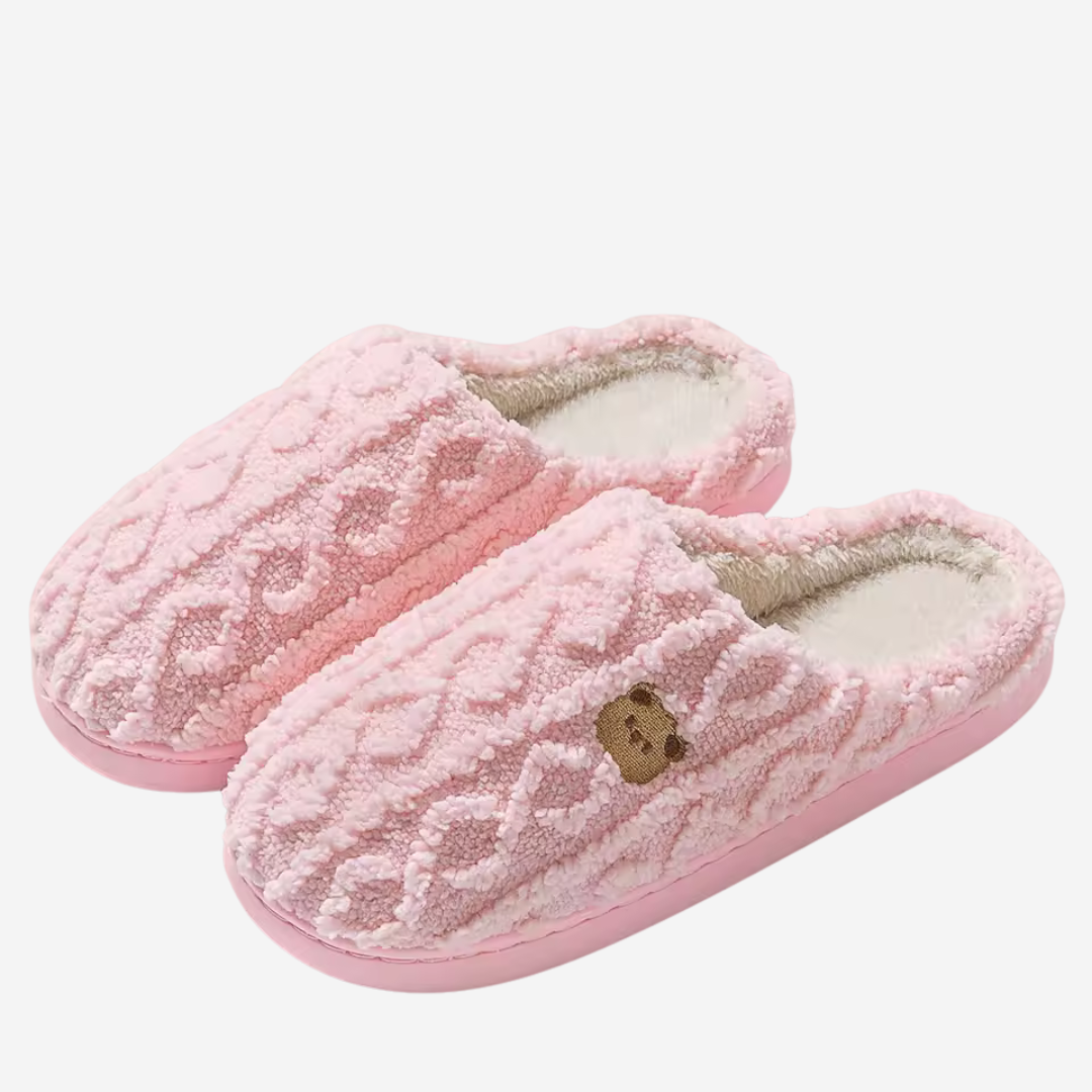 Wearclo | Women's Cable Knit Slippers with Teddy Bear Embroidery