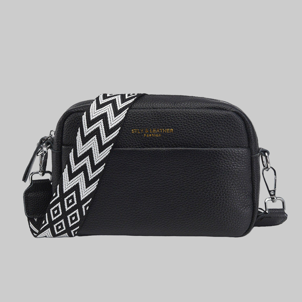 Wearclo | Women's Crossbody Bag with Geometric Strap