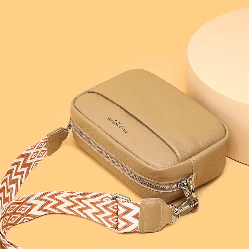 Wearclo | Women's Crossbody Bag with Geometric Strap