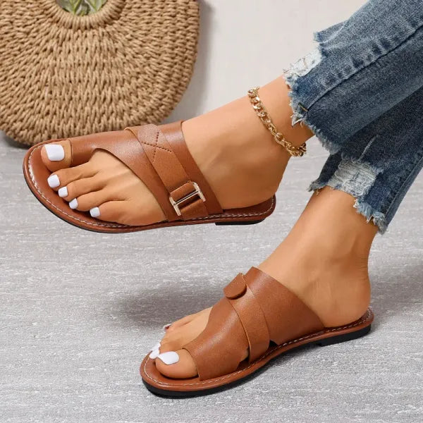 Wearclo | Women's Flat Thong Sandals with Adjustable Strap