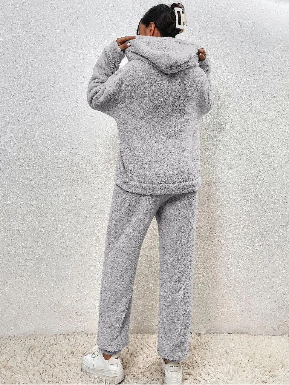 Wearclo | Women's Hooded Fleece Loungewear Set