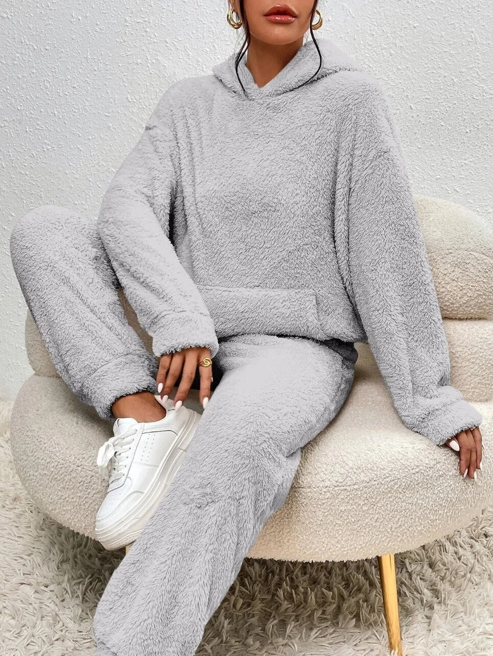 Wearclo | Women's Hooded Fleece Loungewear Set