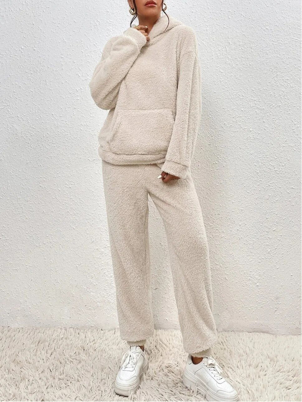 Wearclo | Women's Hooded Loungewear Set Fuzzy Plush Jogger