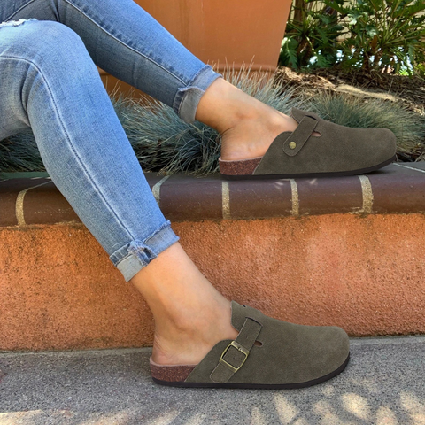 Wearclo | Women's Orthopedic Slippers with Buckle