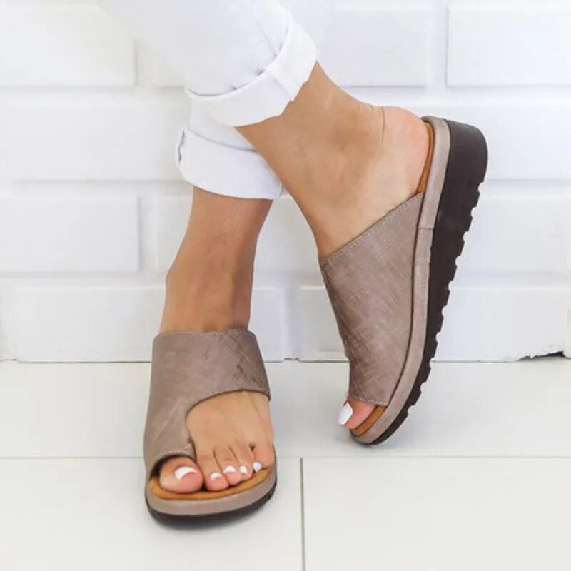 Wearclo | Women's Toe Post Slides with Arch Support