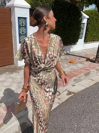 Wearclo | Women's Elegant V-Neck Knot Midi Dress