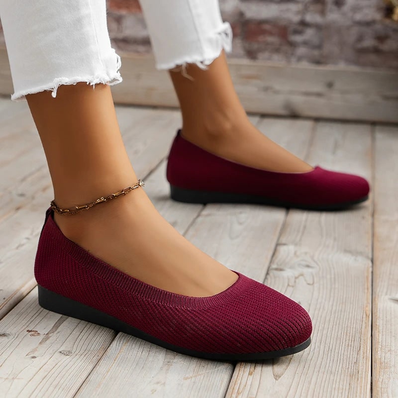 Women's Ballet Flats with Elastic Upper and Orthopedic Insole Support