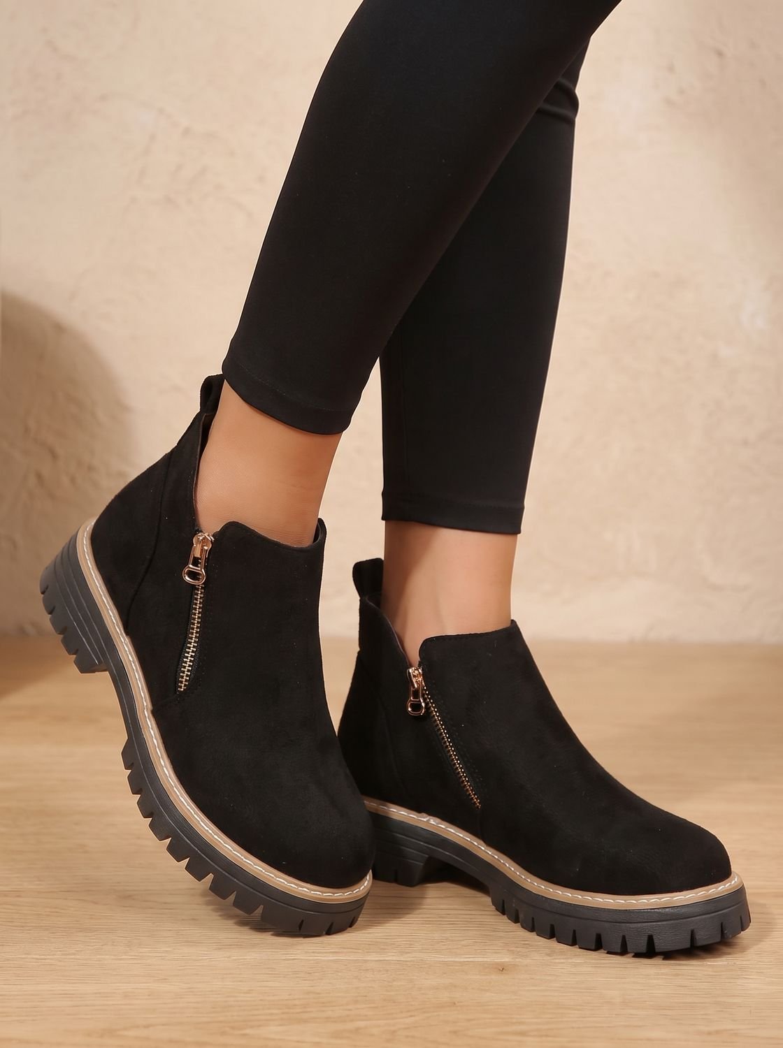 Women's Leopard Print Side-Zip Chunky Platform Ankle Boots