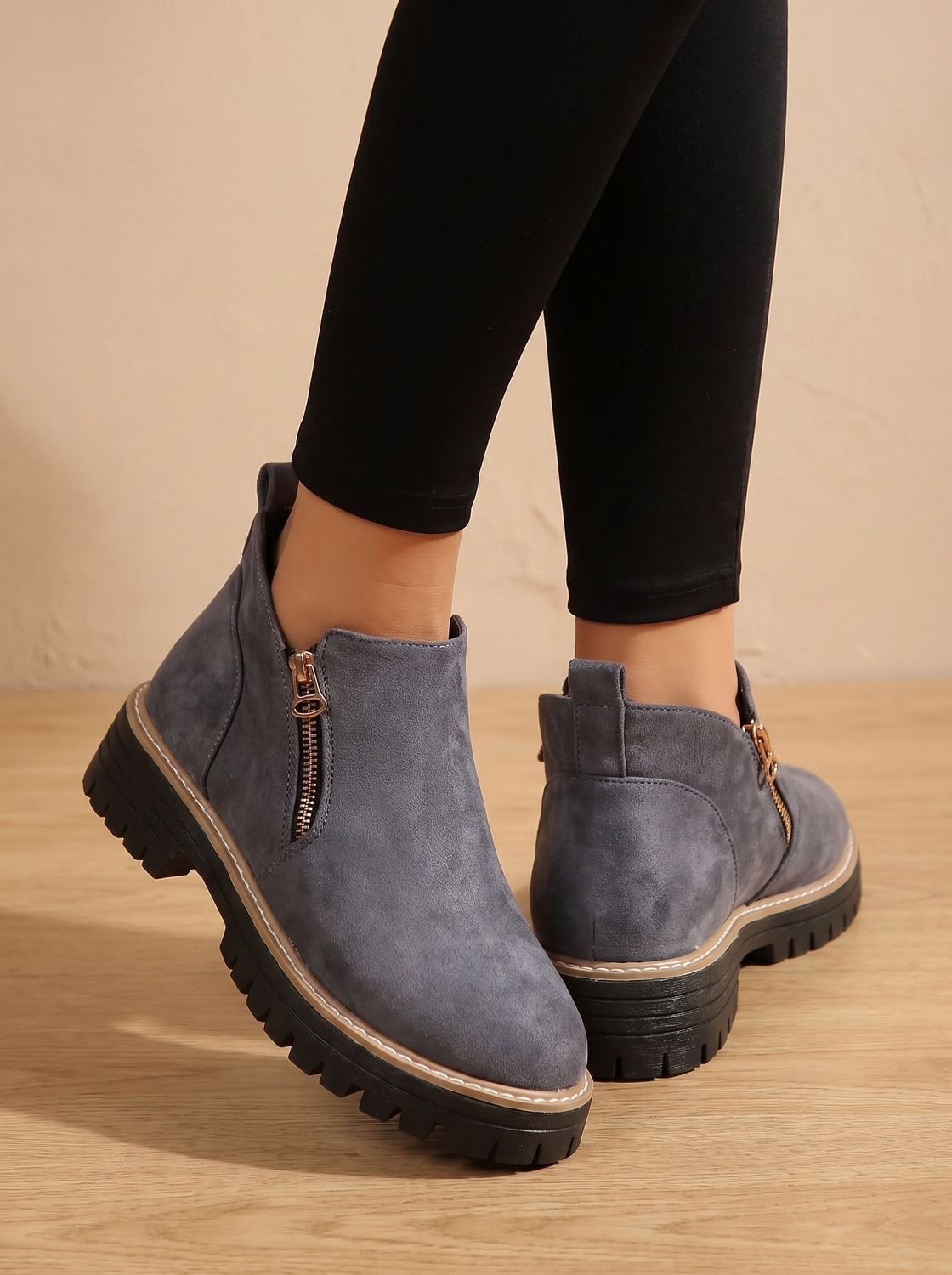 Women's Leopard Print Side-Zip Chunky Platform Ankle Boots