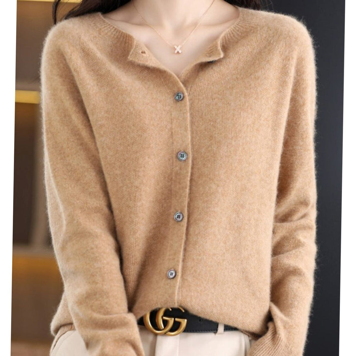 Women's Long Sleeve Crew Neck Button-Up Merino Wool Cardigan Sweater