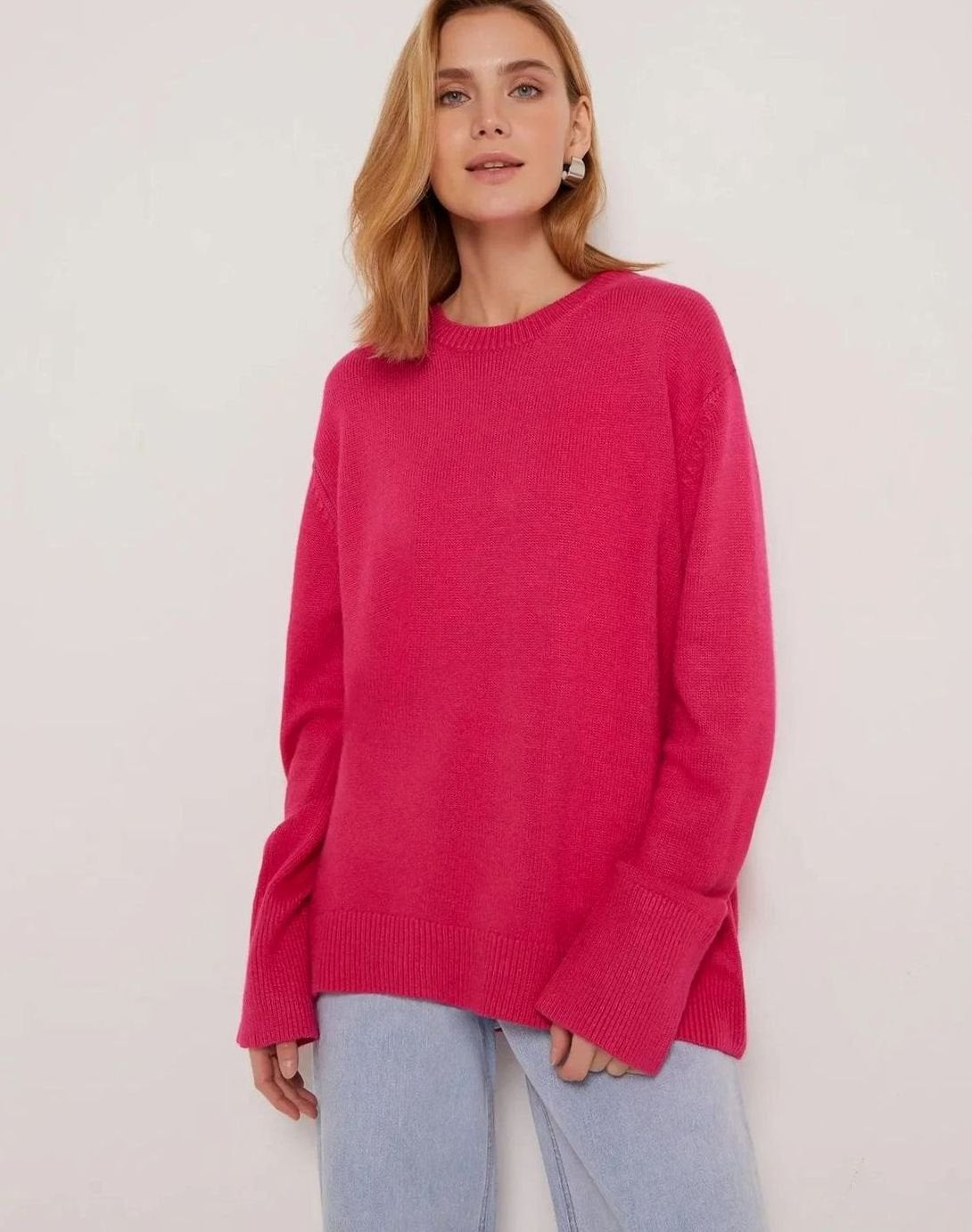 Women's Oversized Crew-Neck Long-Sleeve Lightweight Knit Sweater