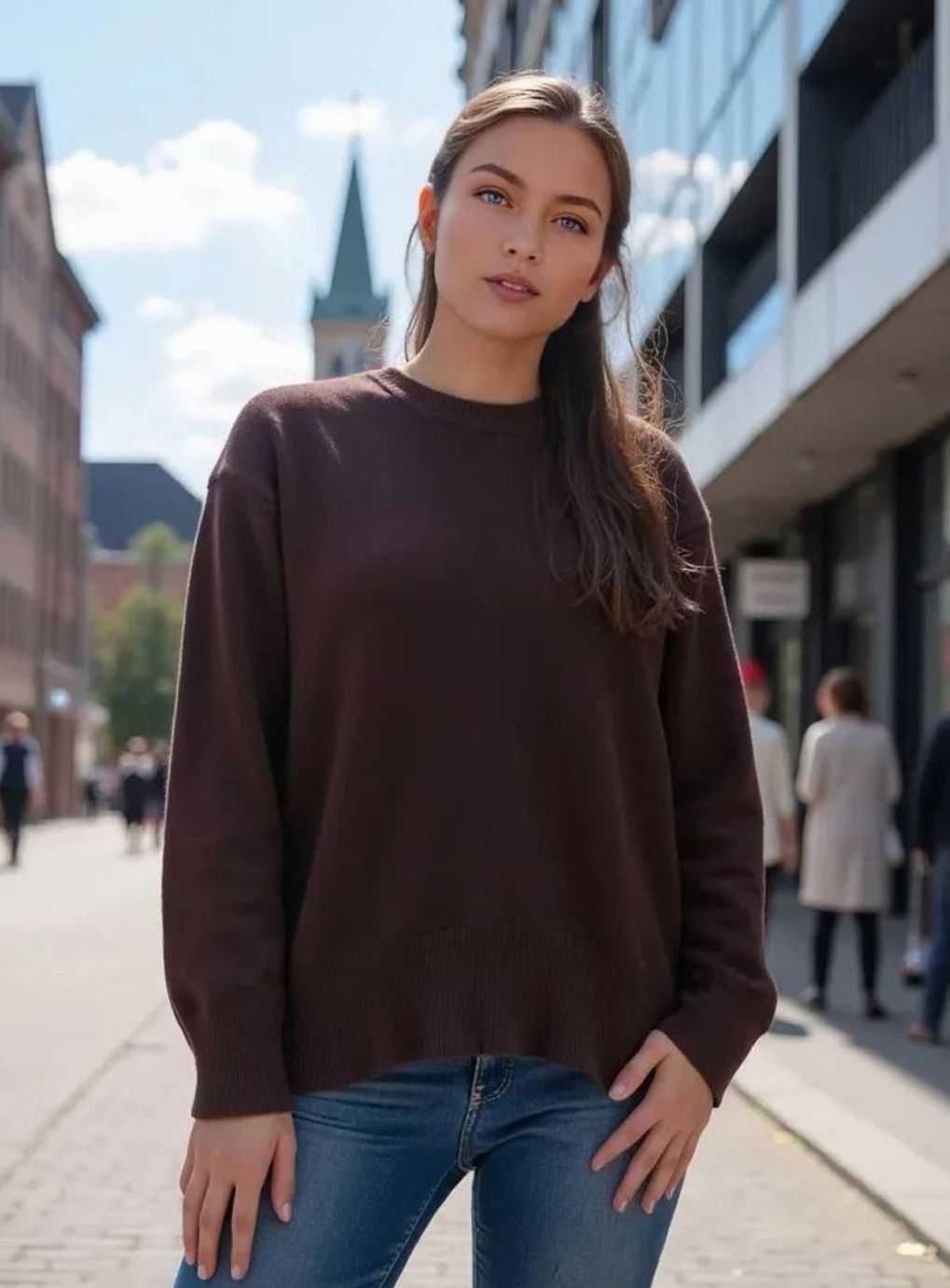 Women's Oversized Crew-Neck Long-Sleeve Lightweight Knit Sweater
