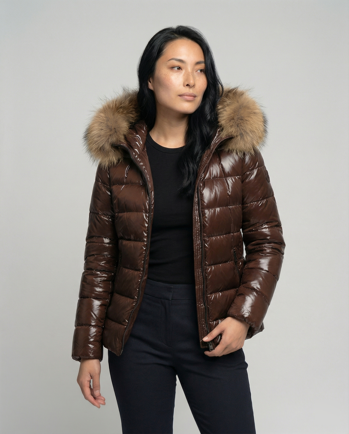 Women's Winter Down Jacket with Detachable Hood and Luxurious Fur Collar