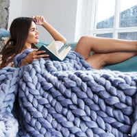 XXL Chunky Knitting Yarn Cosy Throw - Soft and Voluminous DIY Blanket